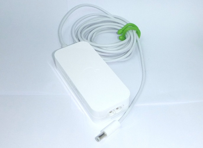 Genuine Original OEM Apple AirPort Extreme Base Station A1202 Power Supply AC Adapter Charger Cord wire