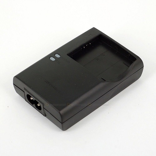 Canon CB-2LDC A3400A4050 IXY900 IS AC DC Battery camera Charger